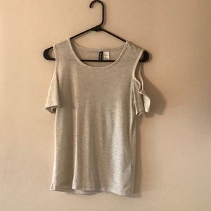 Shoulder Cut-out Tee